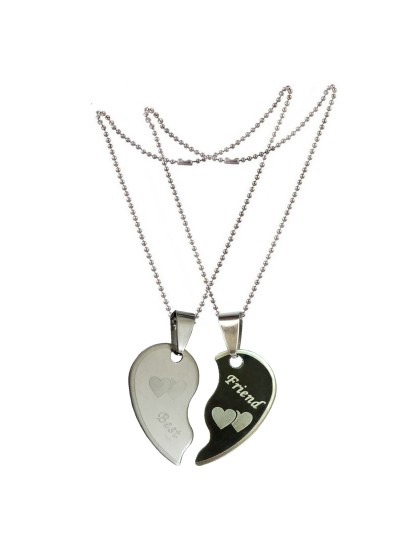 Heart Locket Pendant Necklace With 2 Custom Names, दिल के आकार का पेंडेंट,  हार्ट शेप पेंडेंट - Parrita Global, Mumbai | ID: 27192646033